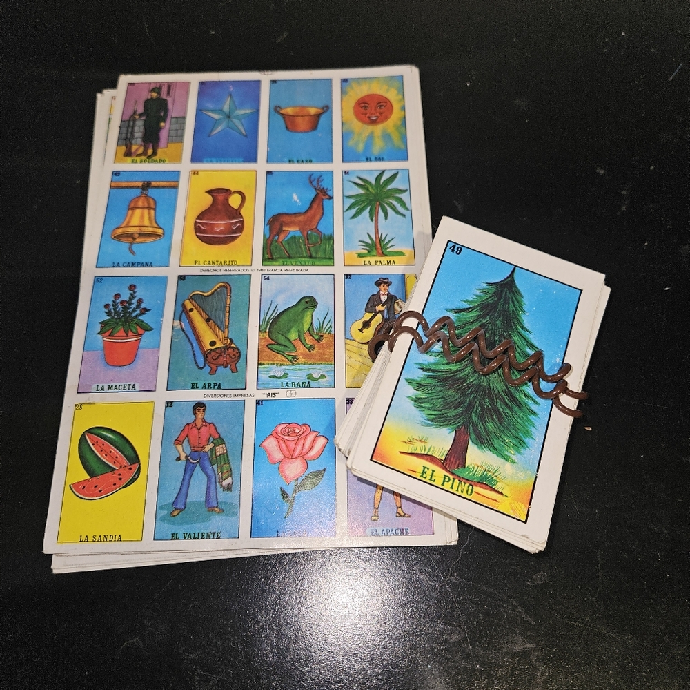 Classic Lotería Card Game Set